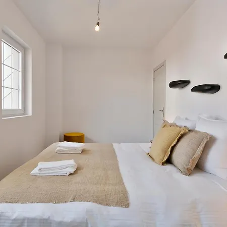 Spacious And Peaceful Farmhouse In The Countryside Of Knokke בית נופש